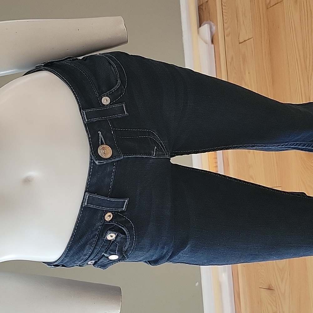 True Religion floral embroidered back pockets boot cut jean - Picture 4 of 16